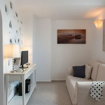 Serenity Suites & *